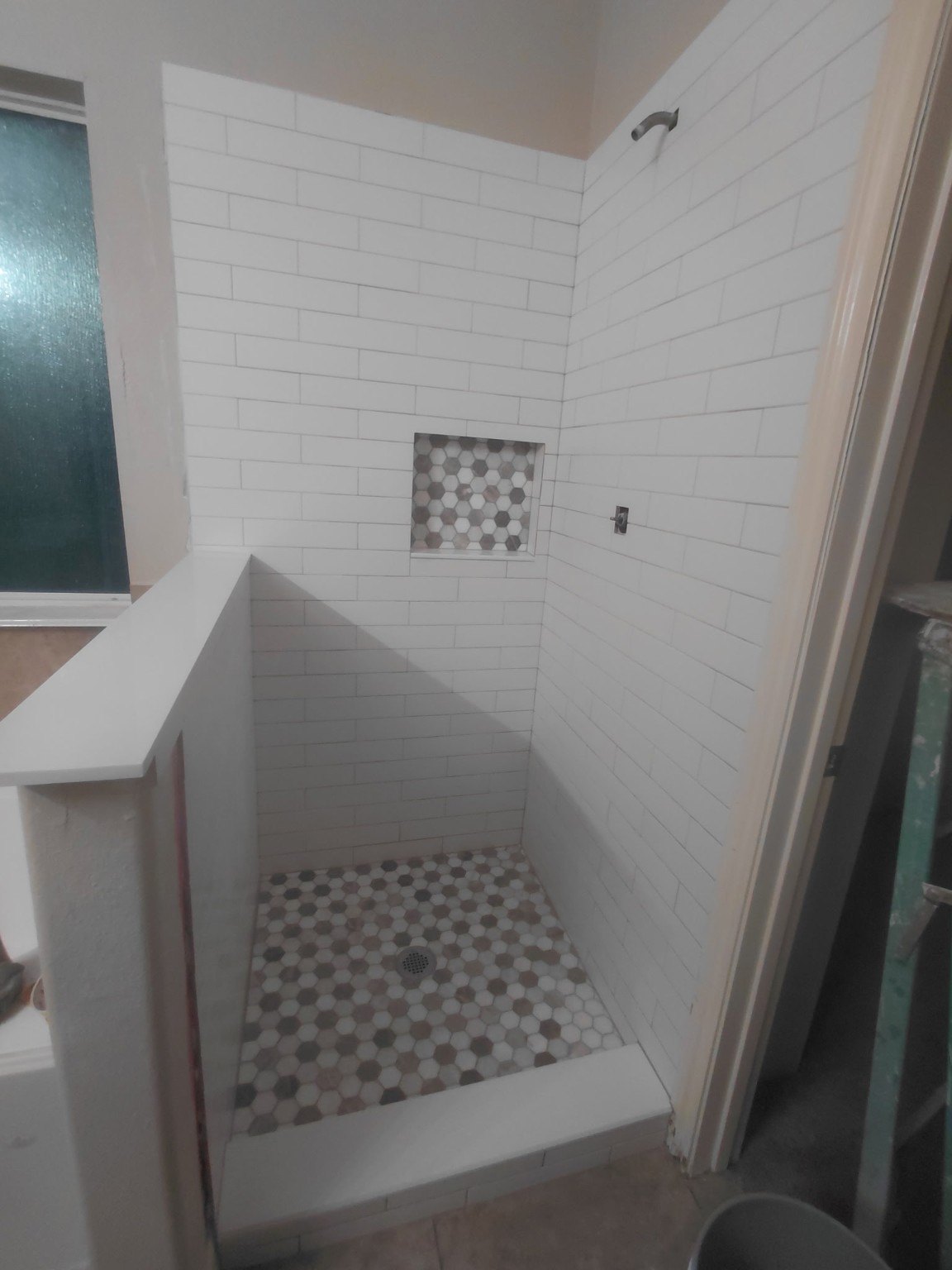 Tub and tile bathroom renovation